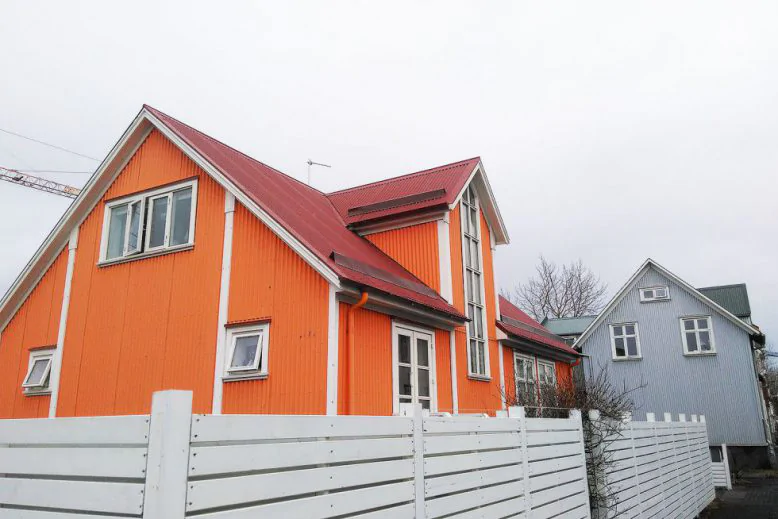 Bon Vent Normand - 1 semaine en Islande sans voiture - Reykjavik maisons colorées